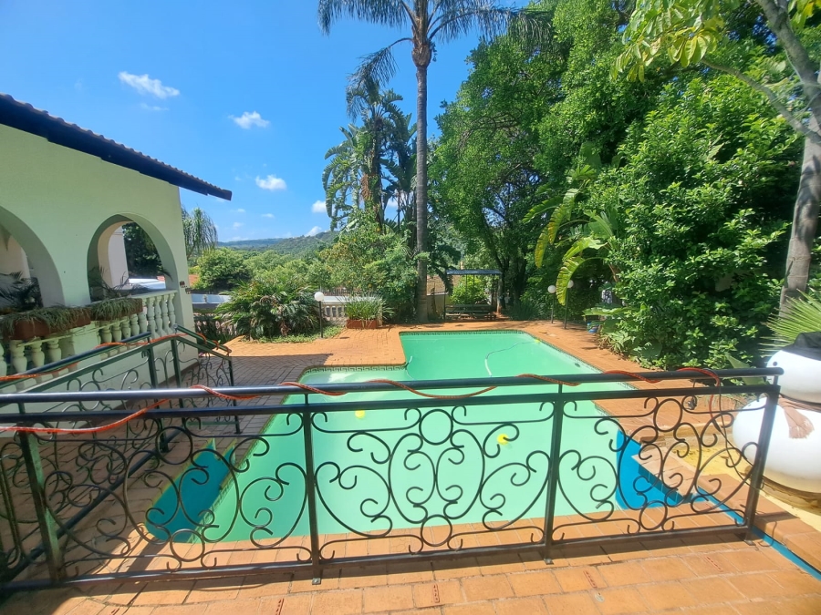 4 Bedroom Property for Sale in Safari Gardens North West